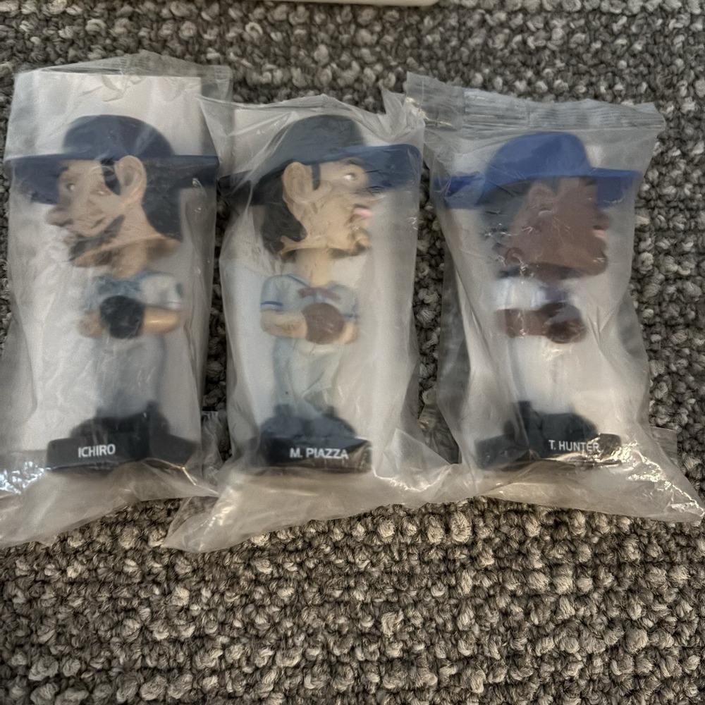 VTG 2000s Mini Bobble Head Baseball Players Ichiro Piazza Hunter Set Of 3 Sealed